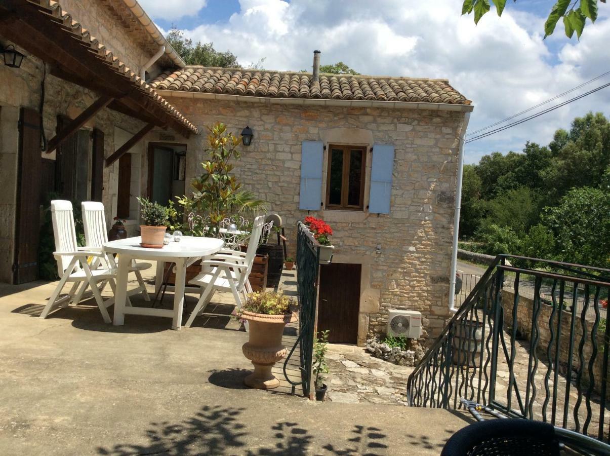 Le Coubrau Vila Orgnac-lʼAven Exterior foto